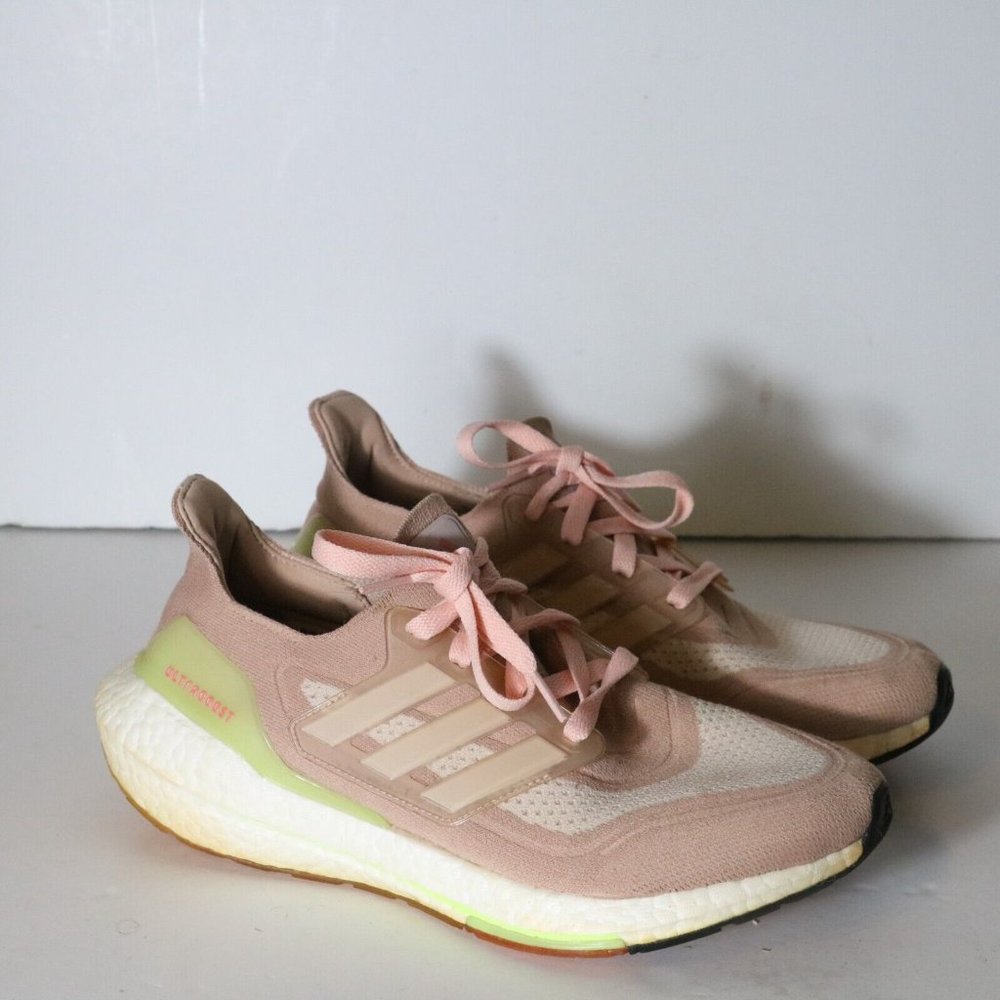 Adidas Womens Ultraboost 21 Sneakers Size 10 Pearl Halo Ivory Pink Running